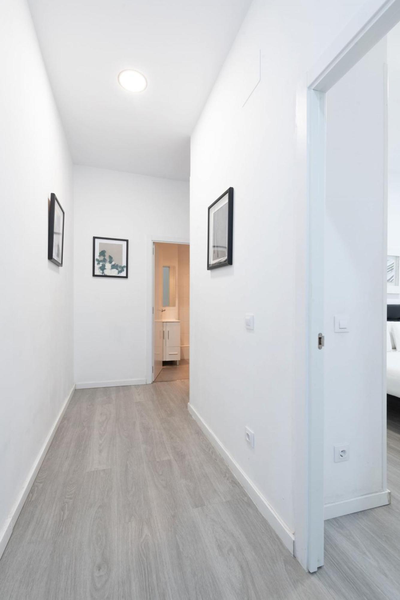 Apartamentos Day Madrid Sol Centro Gran Via Ngoại thất bức ảnh