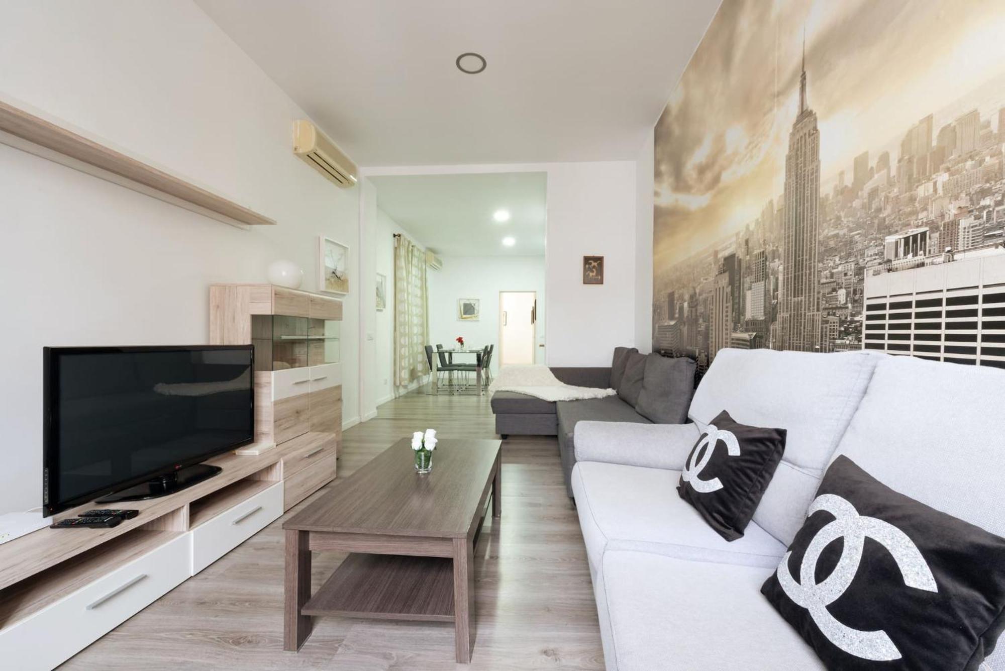 Apartamentos Day Madrid Sol Centro Gran Via Ngoại thất bức ảnh